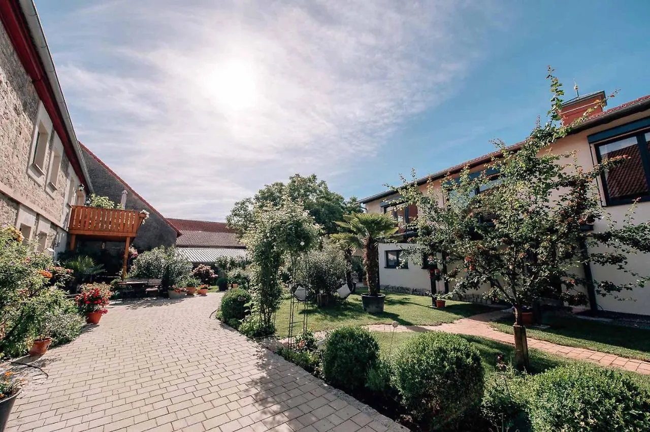 Apartment Im Weinparadies Weigenheim